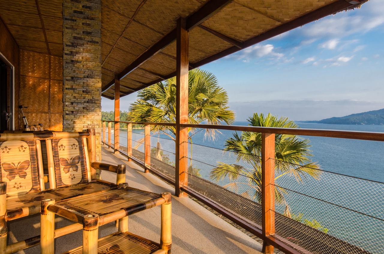 Villa de Pico Highland Beach Resort Puerto Galera Exterior foto